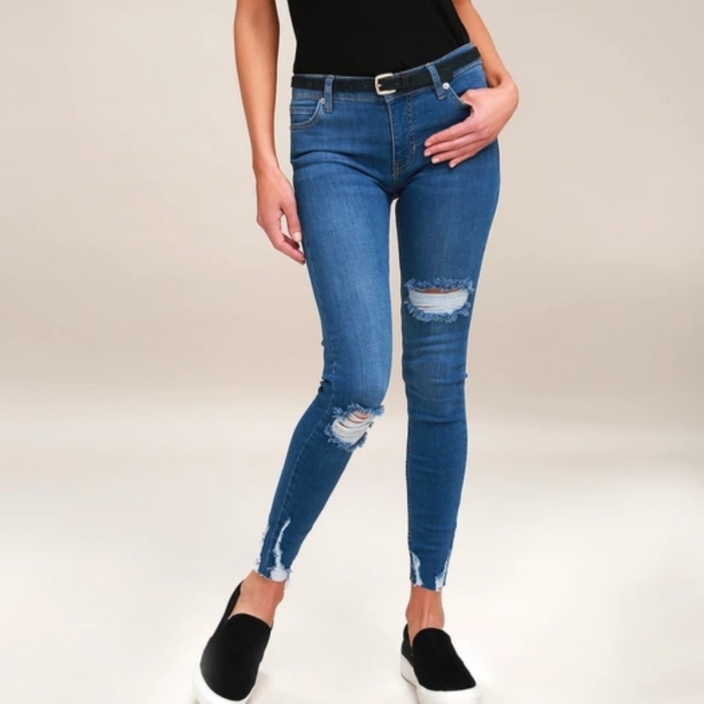 Free People Shark Bite Distressed Skinny Jeans New